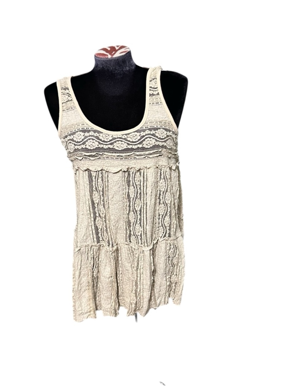 Mystree Women’s Sleeveless Lace Layered Top Size Small